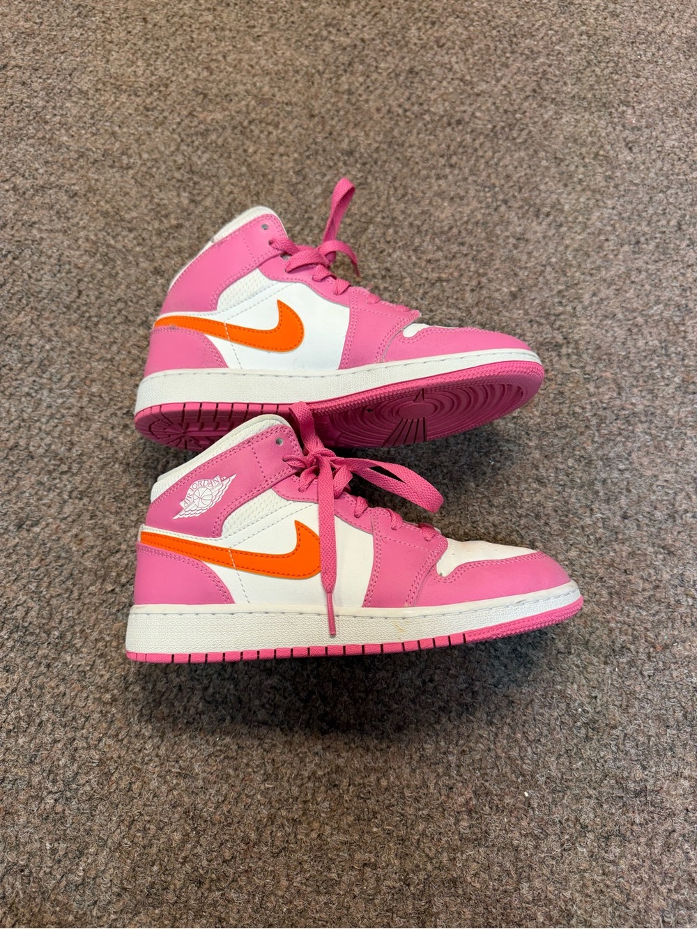 Nike Kids Pinksickle Jordan Mid-Top Sneakers, Size 4